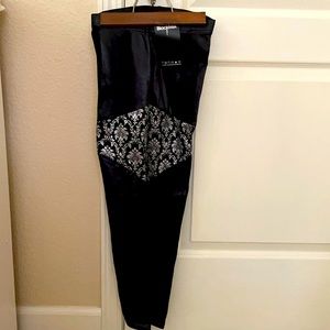 BNWT Blackmilk Spartan Wallpaper Leggings XS/XXS